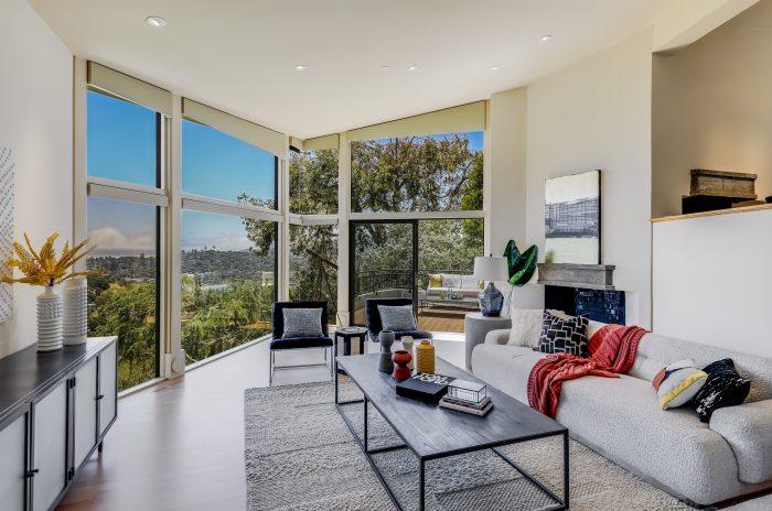 Living room with views of the bay